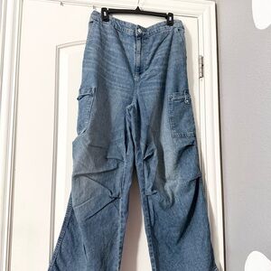 H&M Light Blue Cargo Jeans